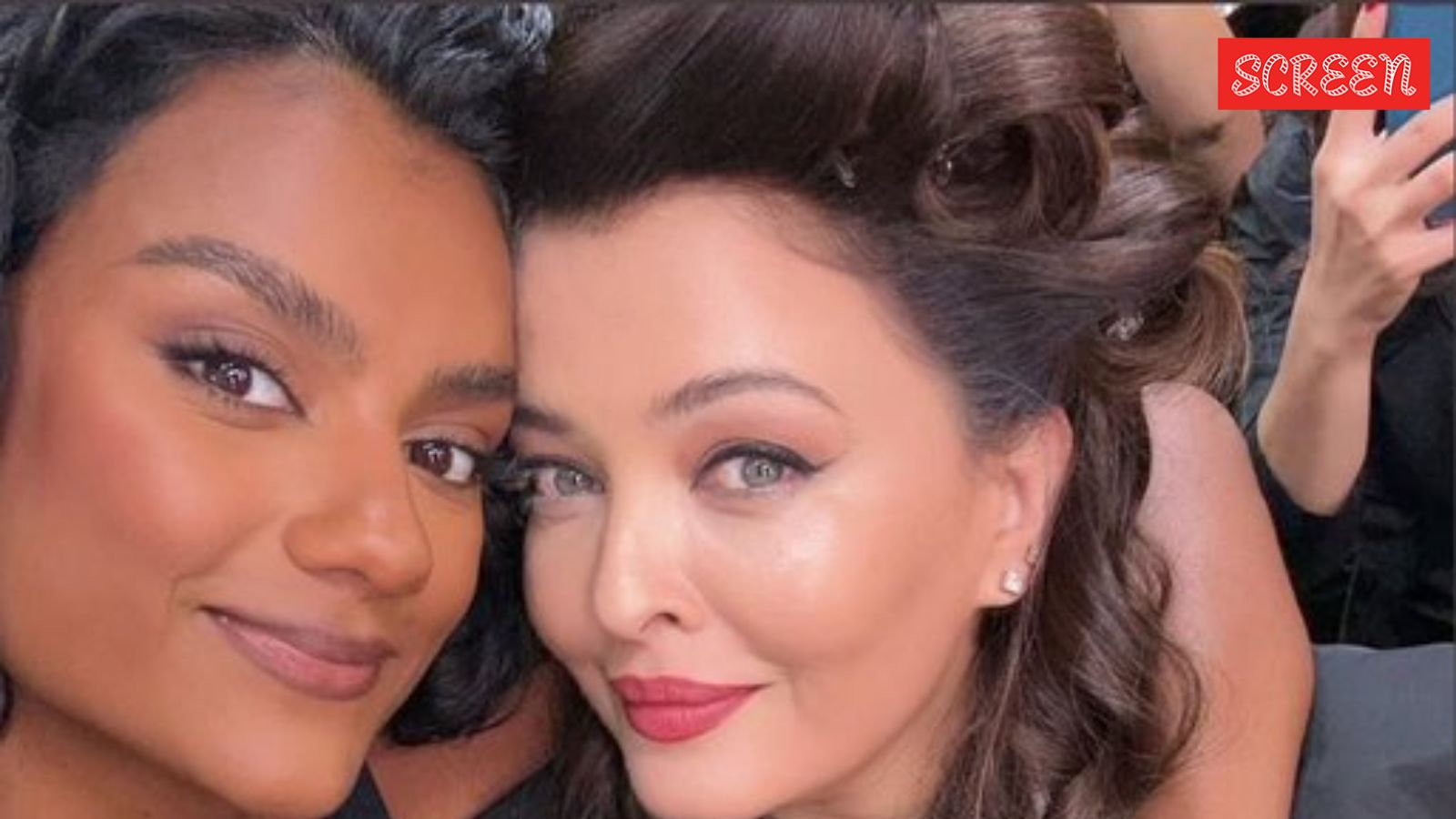 Aishwarya Rai Bachchan and Bridgerton star Simone Ashley’s photo from Paris Fashion Week goes viral, see here | Bollywood News