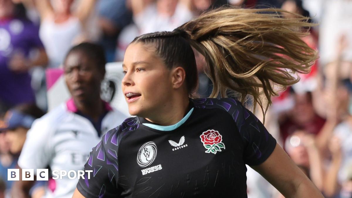 England 47-7 Australia: Red Roses into Rugby World Cup last eight