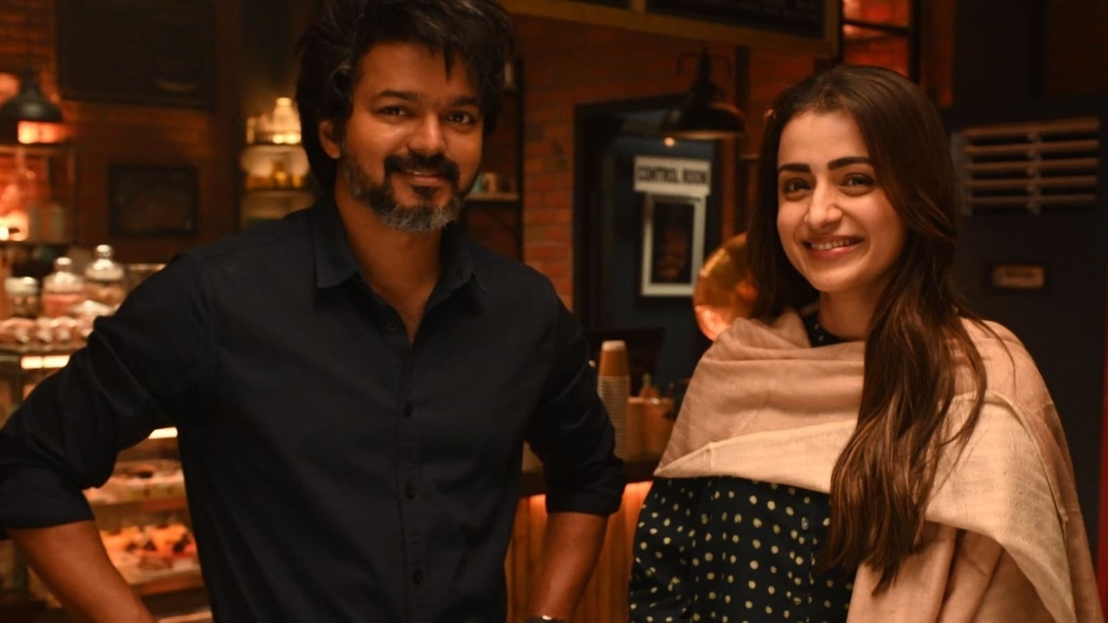 Fans can’t keep calm as Trisha Krishnan wishes all of Vijay’s ‘dreams come true’ at SIIMA 2025