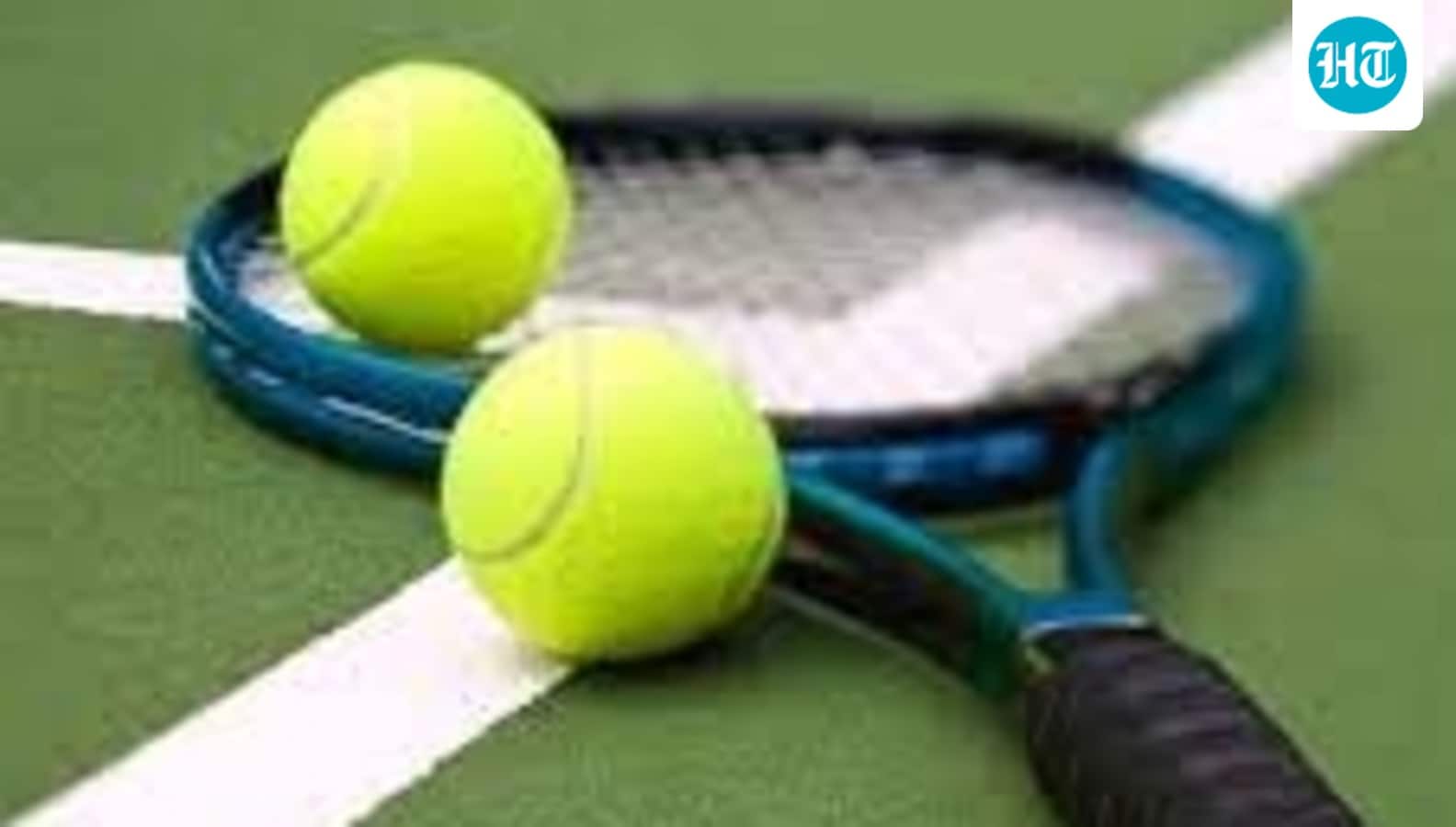 Gauff digs deep to keep China Open title defence alive