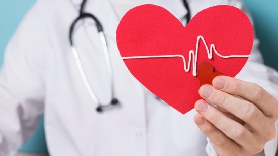 When is bypass surgery the right option?(Freepik) When is bypass surgery the right option?(Freepik)