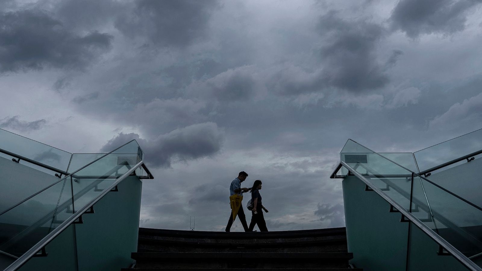 Hong Kong China Typhoon Ragasa News Update: Hong Kong has upgraded its typhoon warning to eight – just two levels below the maximum