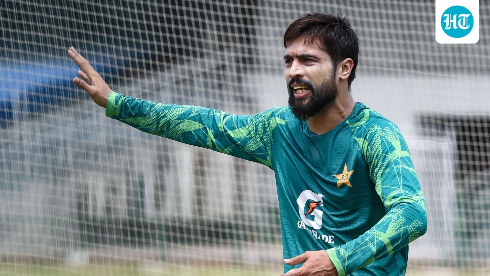 Mohammad Amir Gets Teary-Ayed, Pained by Pakistan's Choke Against India: 'Humne Plate Mein Match De Diya'