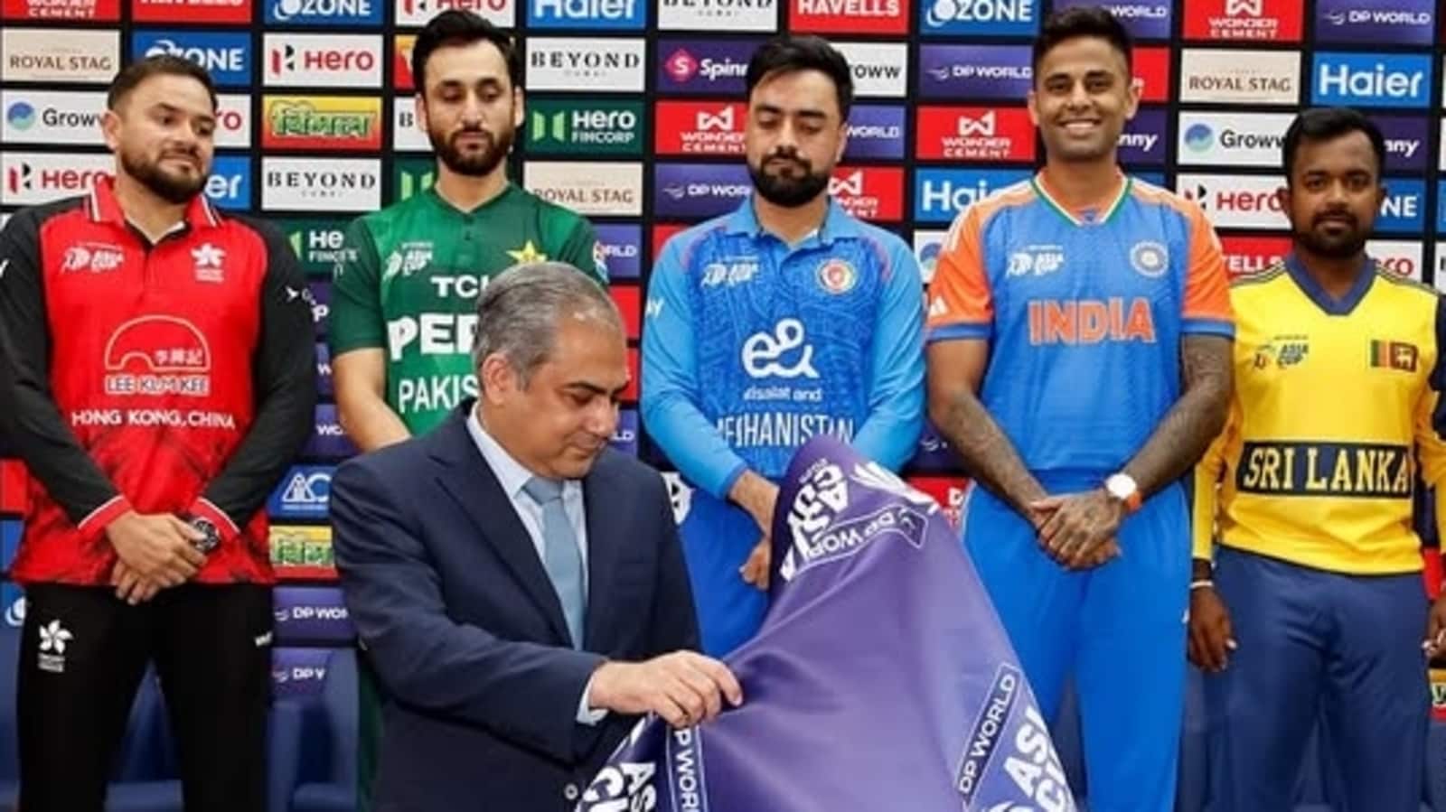 PCB and Asia Cup chief Mohsin Naqvi takes U-turn, quietly deletes complaint against referee Pycroft in India match