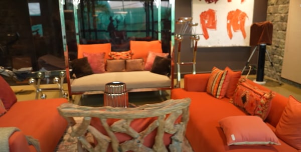 You can see inside Inside Inside inside