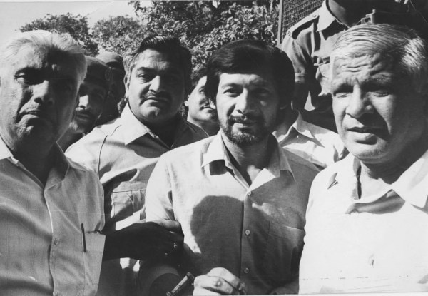 Charles Sobhraj being brought to Tis Hazari courts in New delhi. (Express photo by R.L. Chopra)