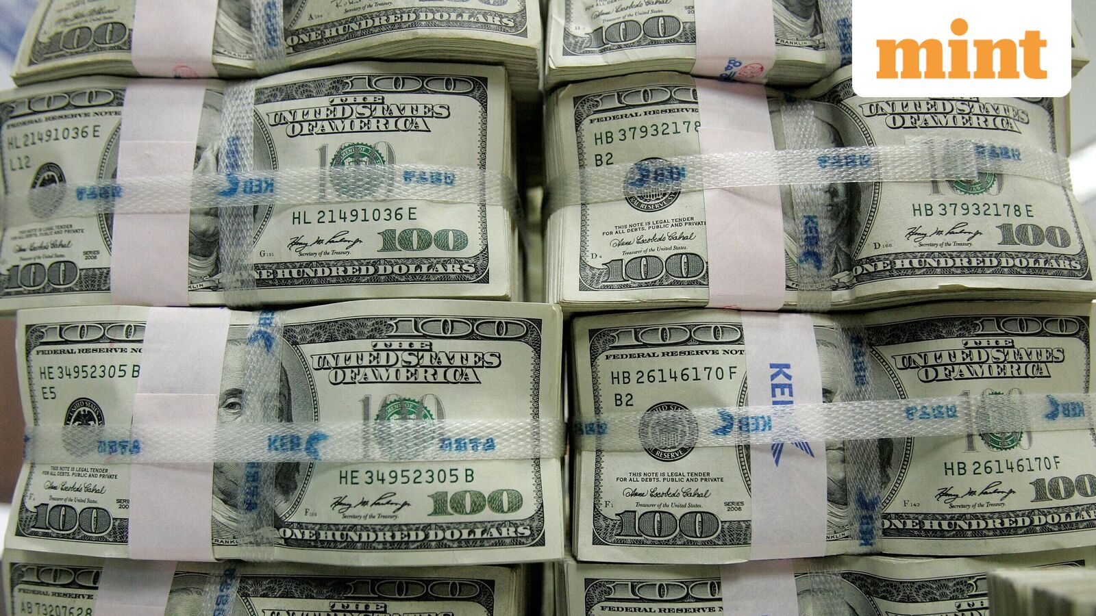 Why is US dollar falling? Explained with 5 reason