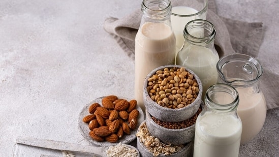 The nutritional value of the milk depends on the source. (Photo: Adobe Stock)