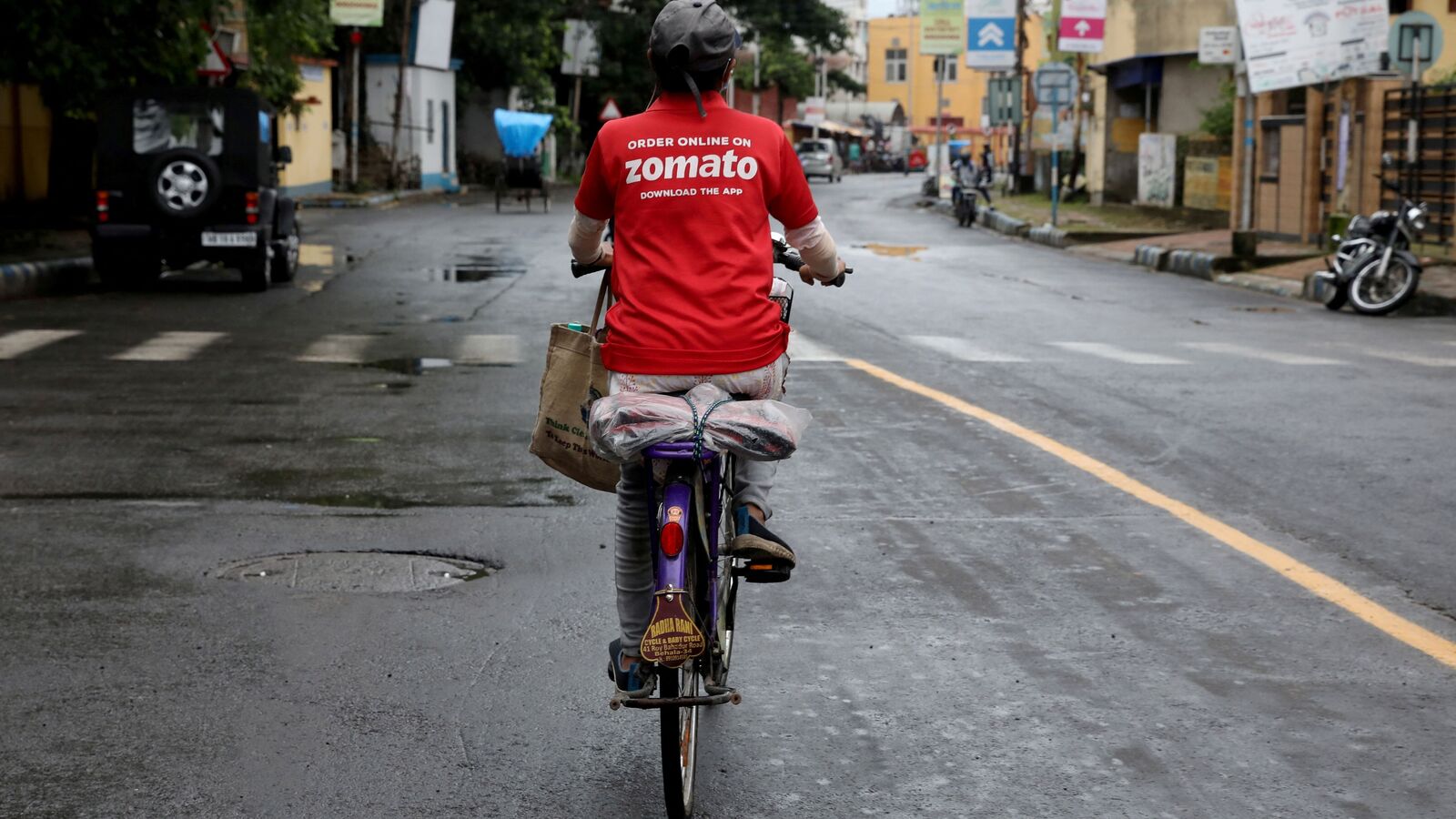 Eternal share price in focus: Will Friday bring a rebound or more selling pressure?