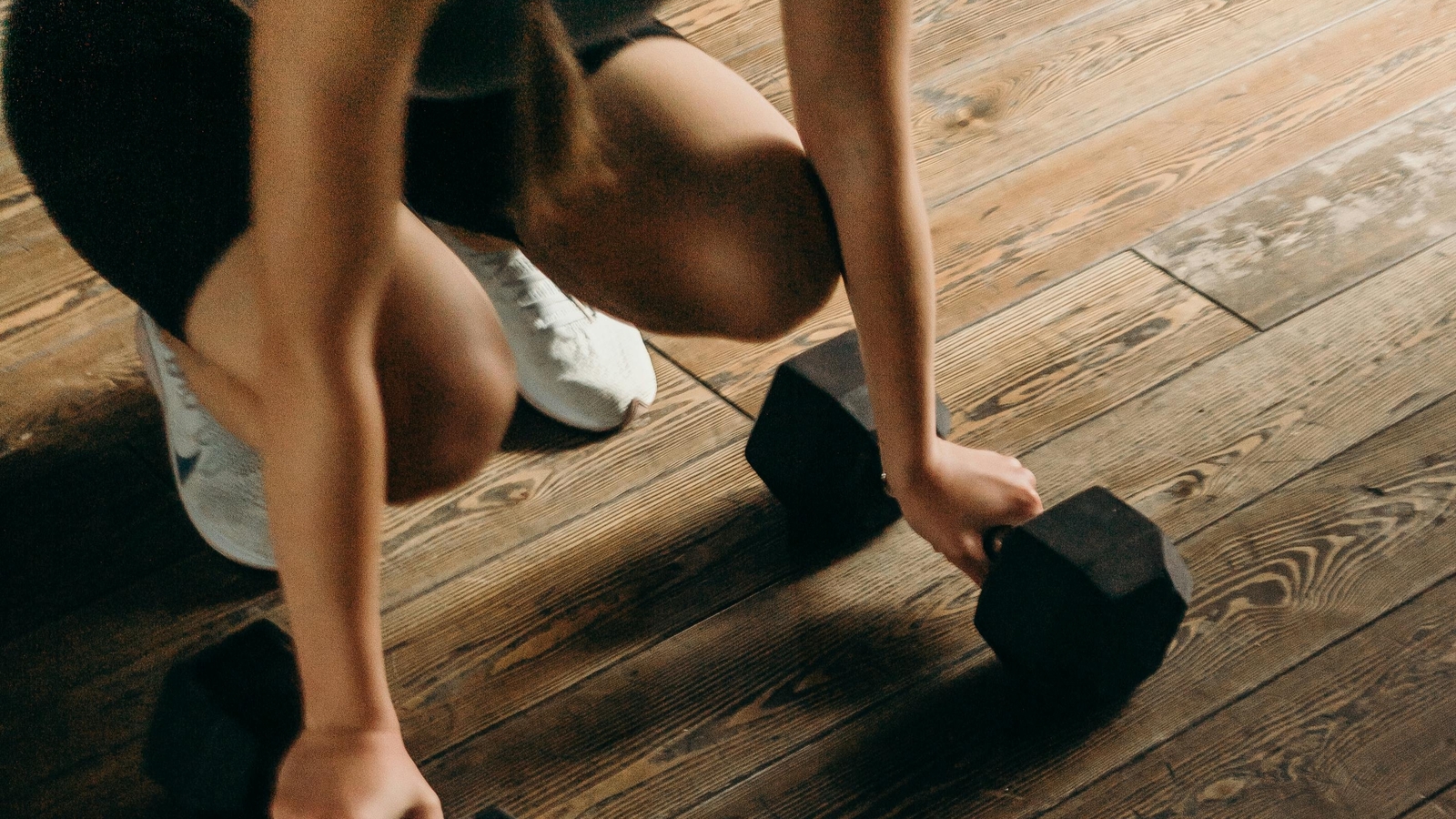 Fitness coach shares 3 powerful mindset shifts to achieve your weight loss goals consistently: ‘Linear progress is…’