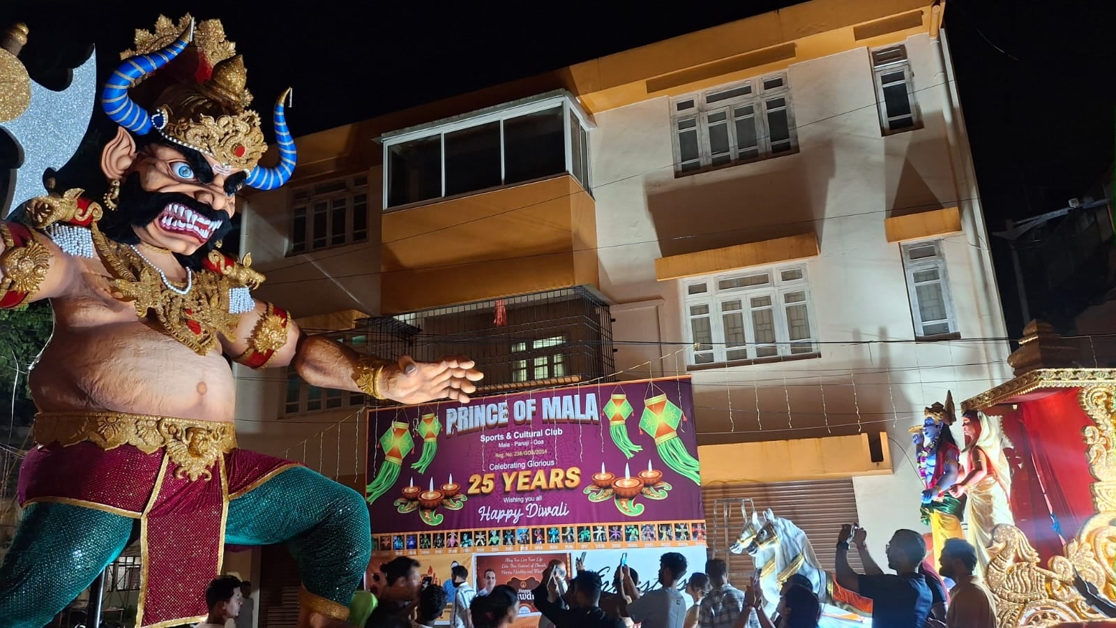 Goa’s unique Diwali tradition now sees massive crowds, DJs, drones and hydraulics-powered effigies of a demon king | India News