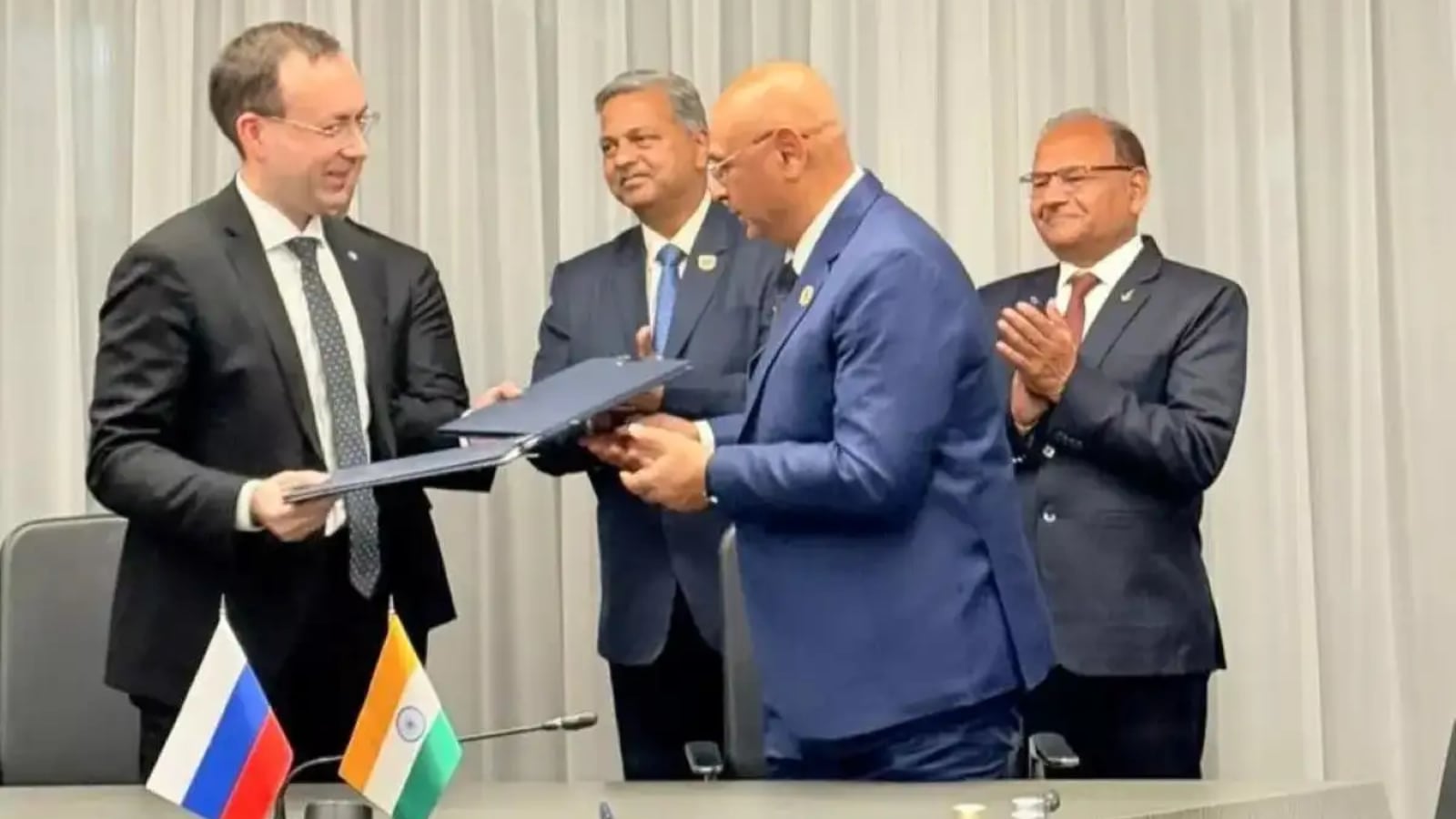 HAL signs MoU with Russia for production of SJ-100 civil jet