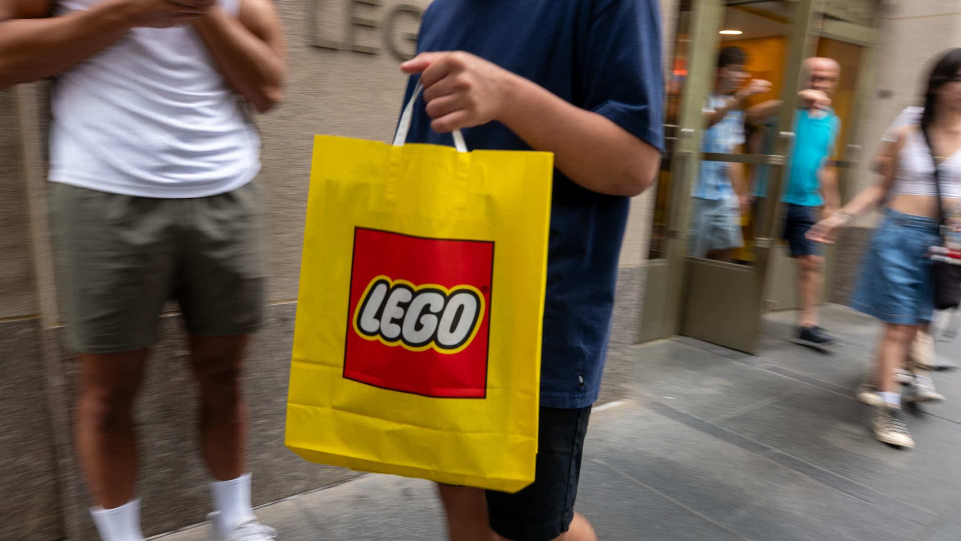 How Lego MRI scanner sets are reducing anxiety in children