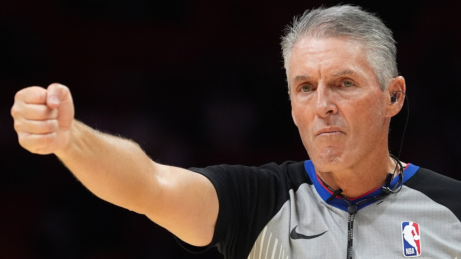 Who is Scott Foster? 30-year NBA referee who was involved in 2007 match fixing scandal under the scanner again