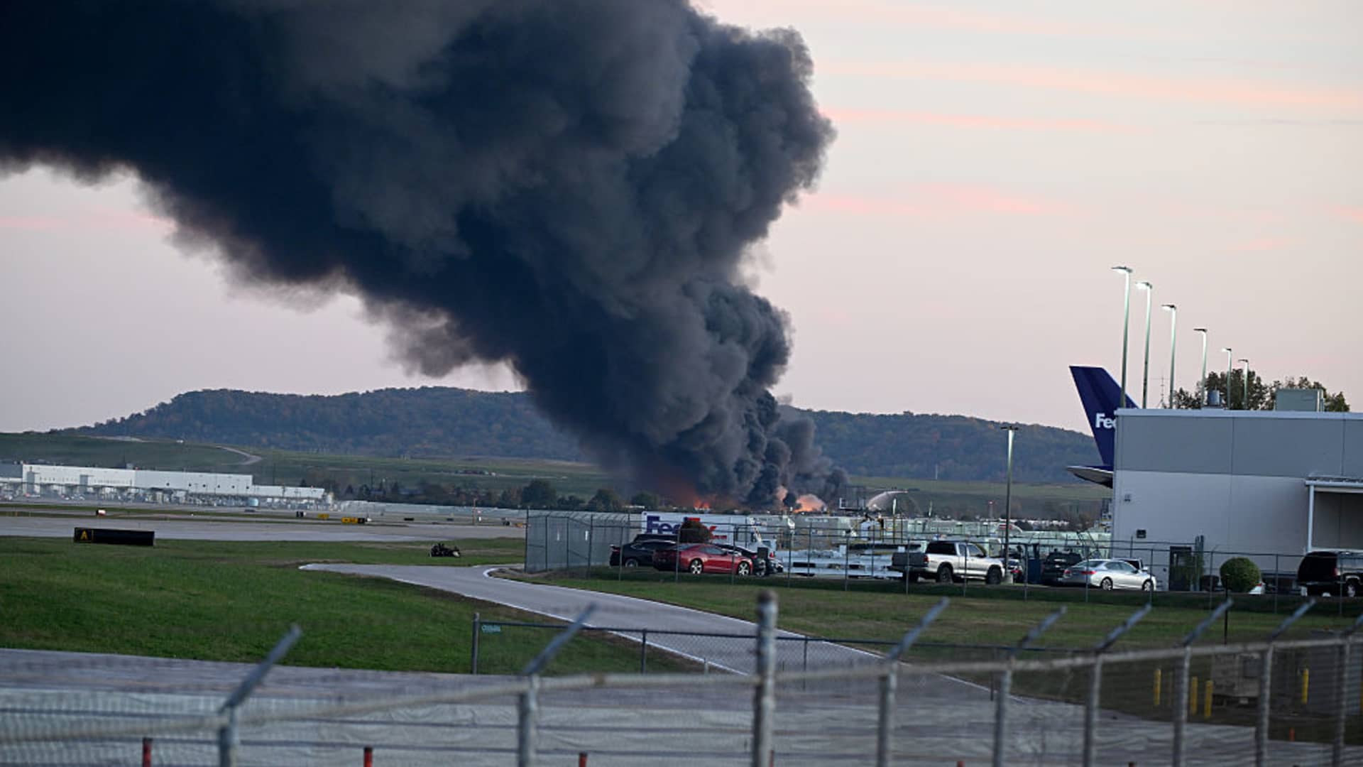 At least 3 dead, 11 injured near Louisville airport