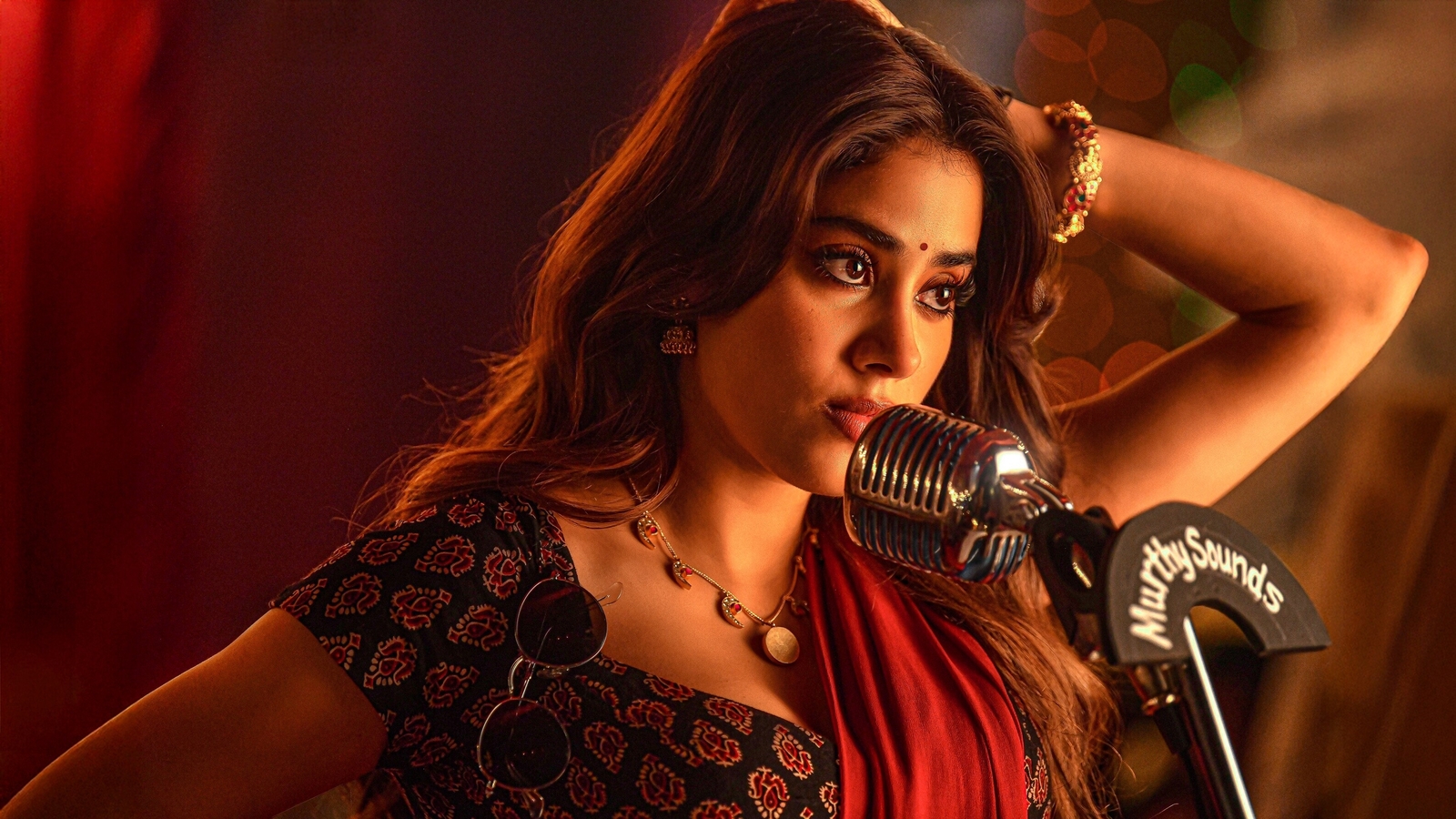 Janhvi Kapoor’s first look as ‘firebrand’ Achiyyamma in Ram Charan’s Peddi released; fans predict she plays singer