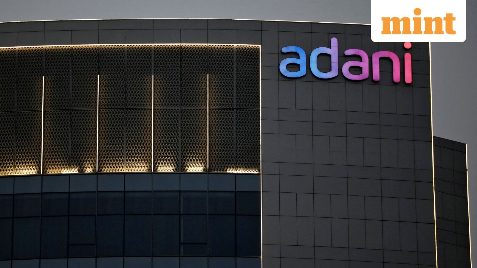 Adani Enterprises  <span class='webrupee'>₹</span>25,000 crore rights issue sees accelerating demand, RE price surges 23% in 2 sessions