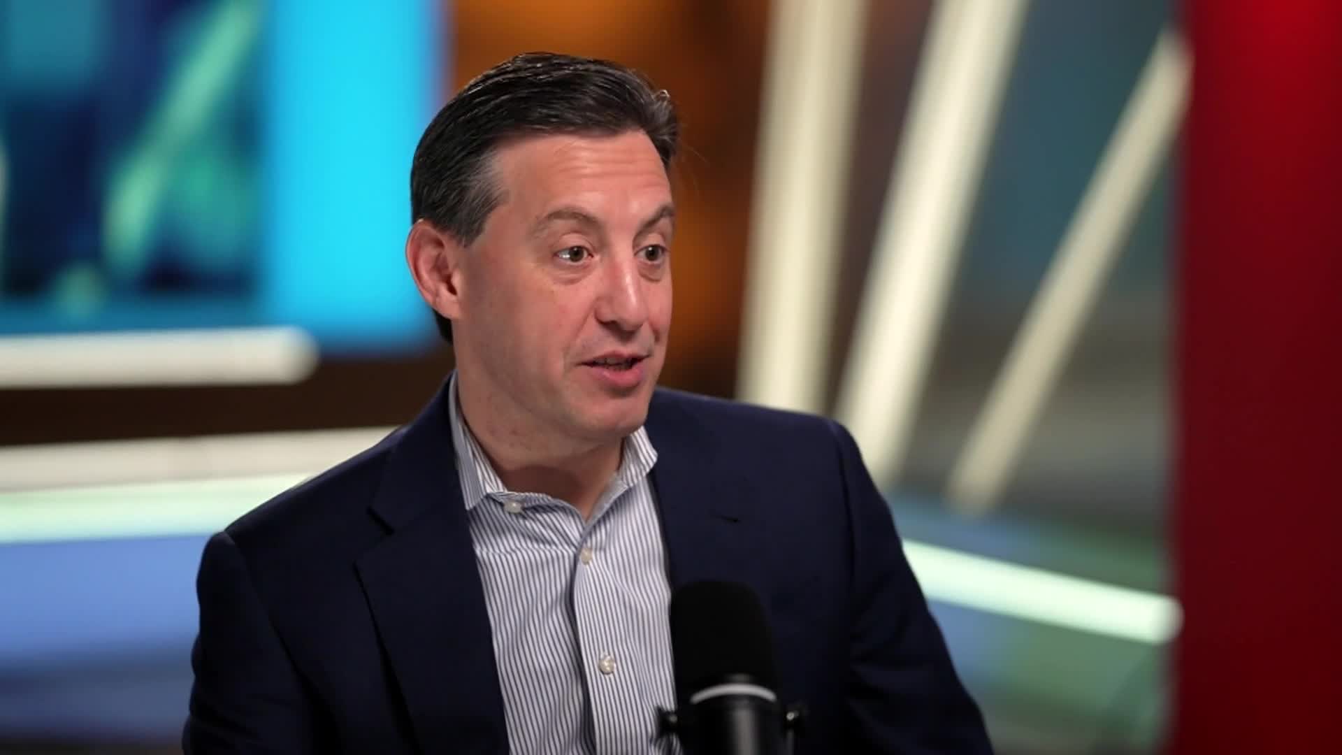 Billionaire real estate developer waves red flag over data centers