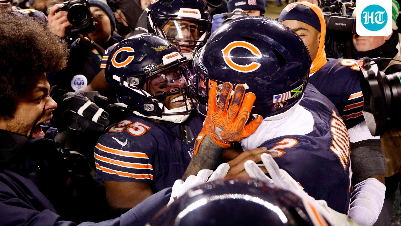 DJ Moore to Darnell Wright: List of Bears starters on injury report with mystery illness