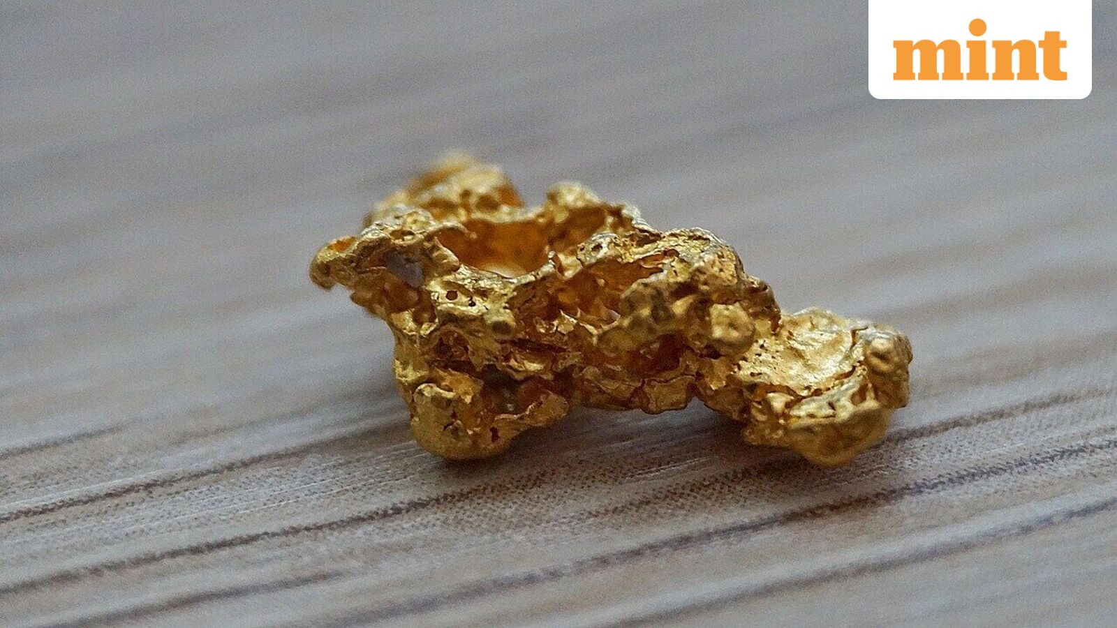 Gold rates today: MCX gold hits fresh record of ₹1,39,550 per 10g; silver jumps ₹11,450 per kg