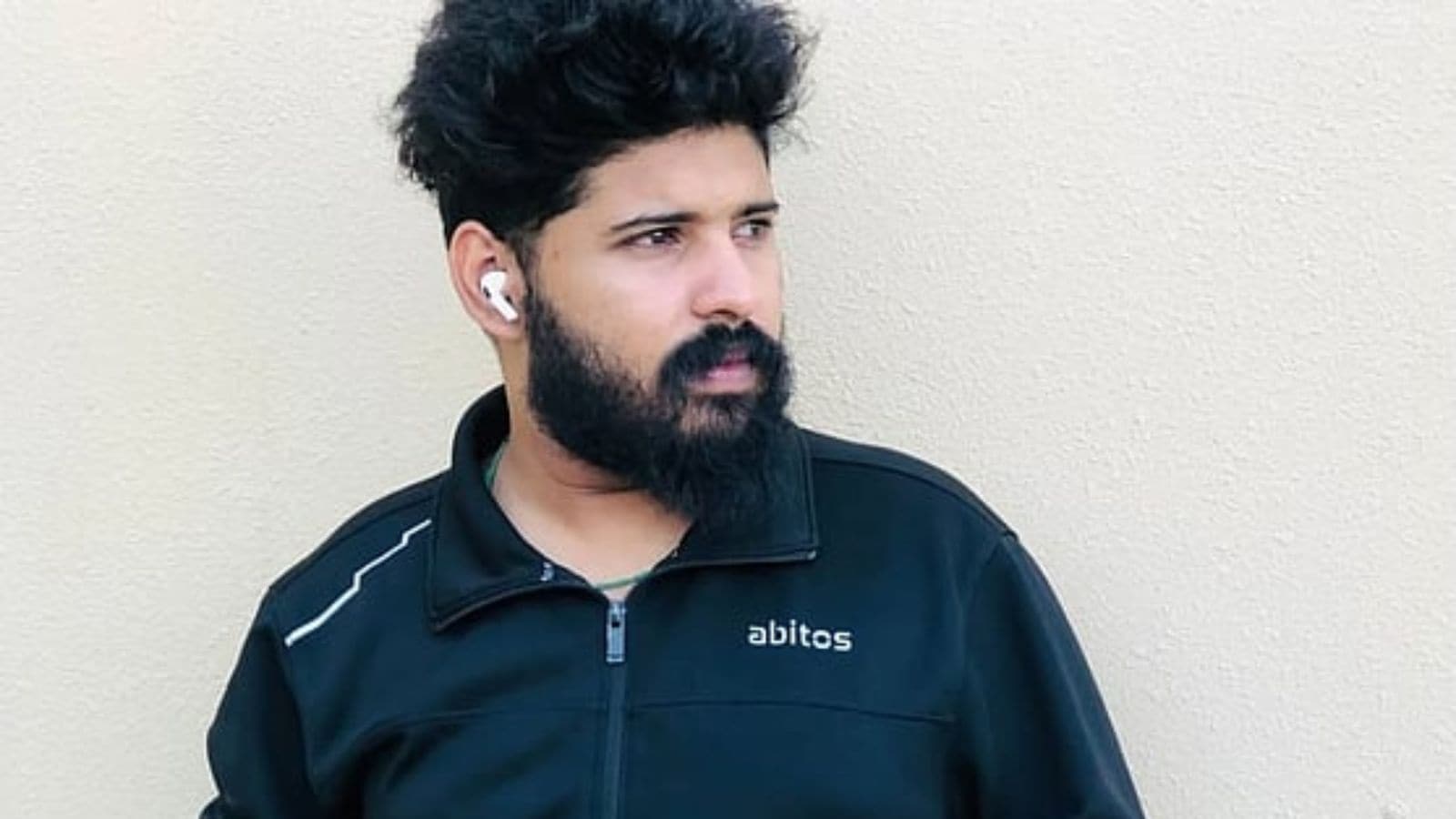 Indian delivery worker dies in UAE after wall collapses on him amid heavy rain | World News