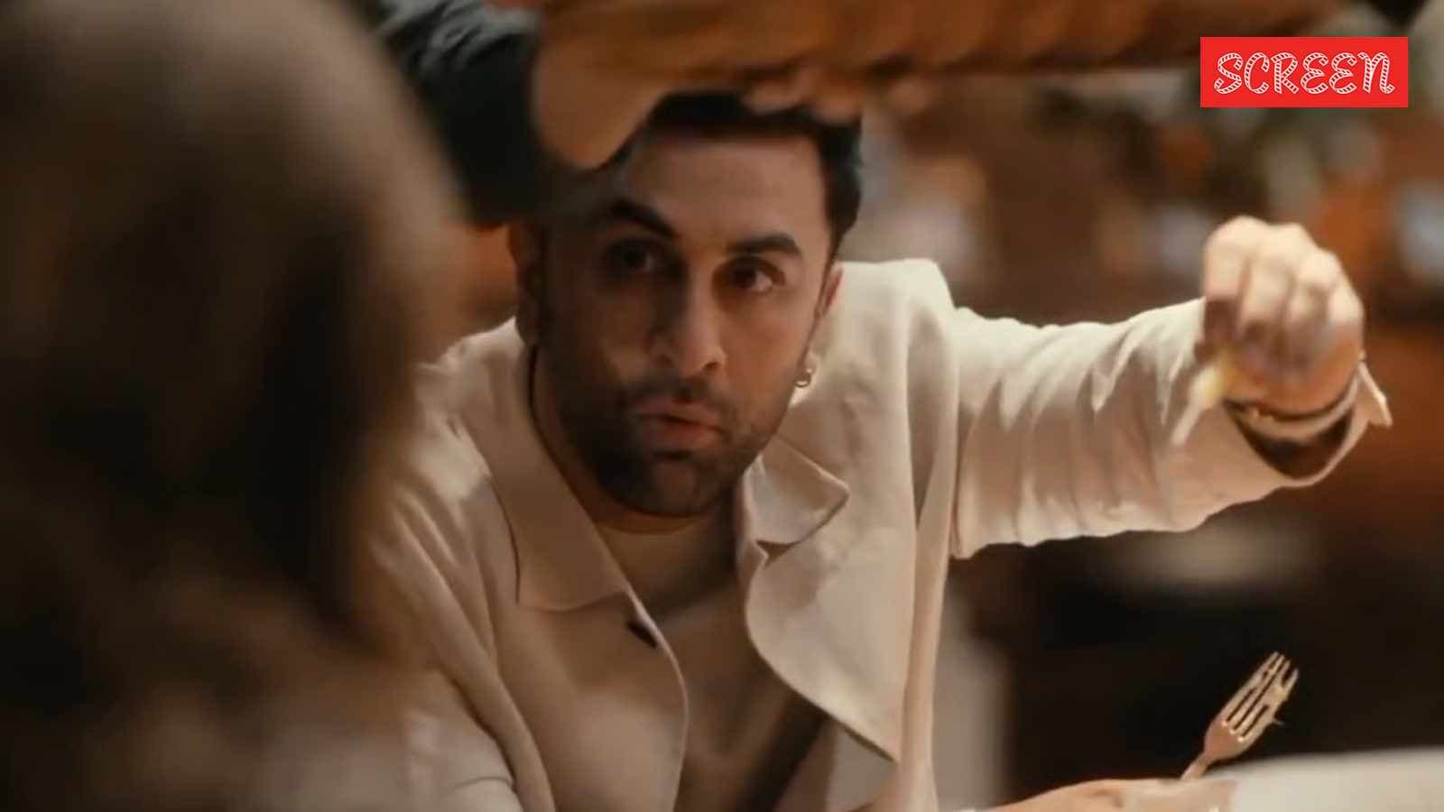 Ranbir Kapoor faces angry paparazzi as team brushes them aside after calling them: ‘Message hai humare paas’ | Bollywood News