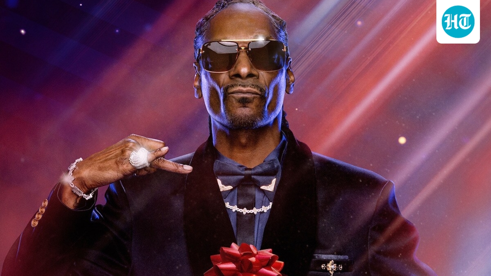 Who is performing at Detroit Lions vs Minnesota Vikings Christmas halftime show?