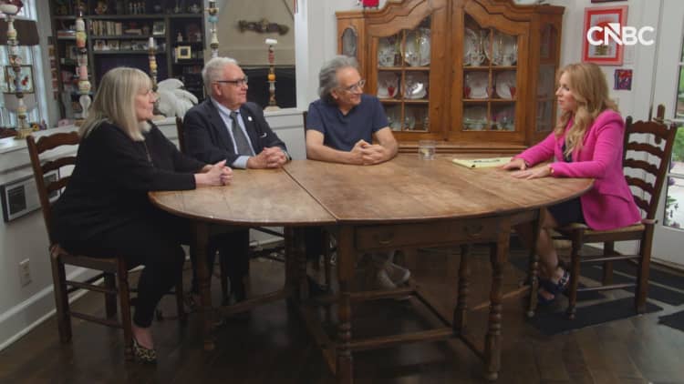 Giving away the Buffett fortune