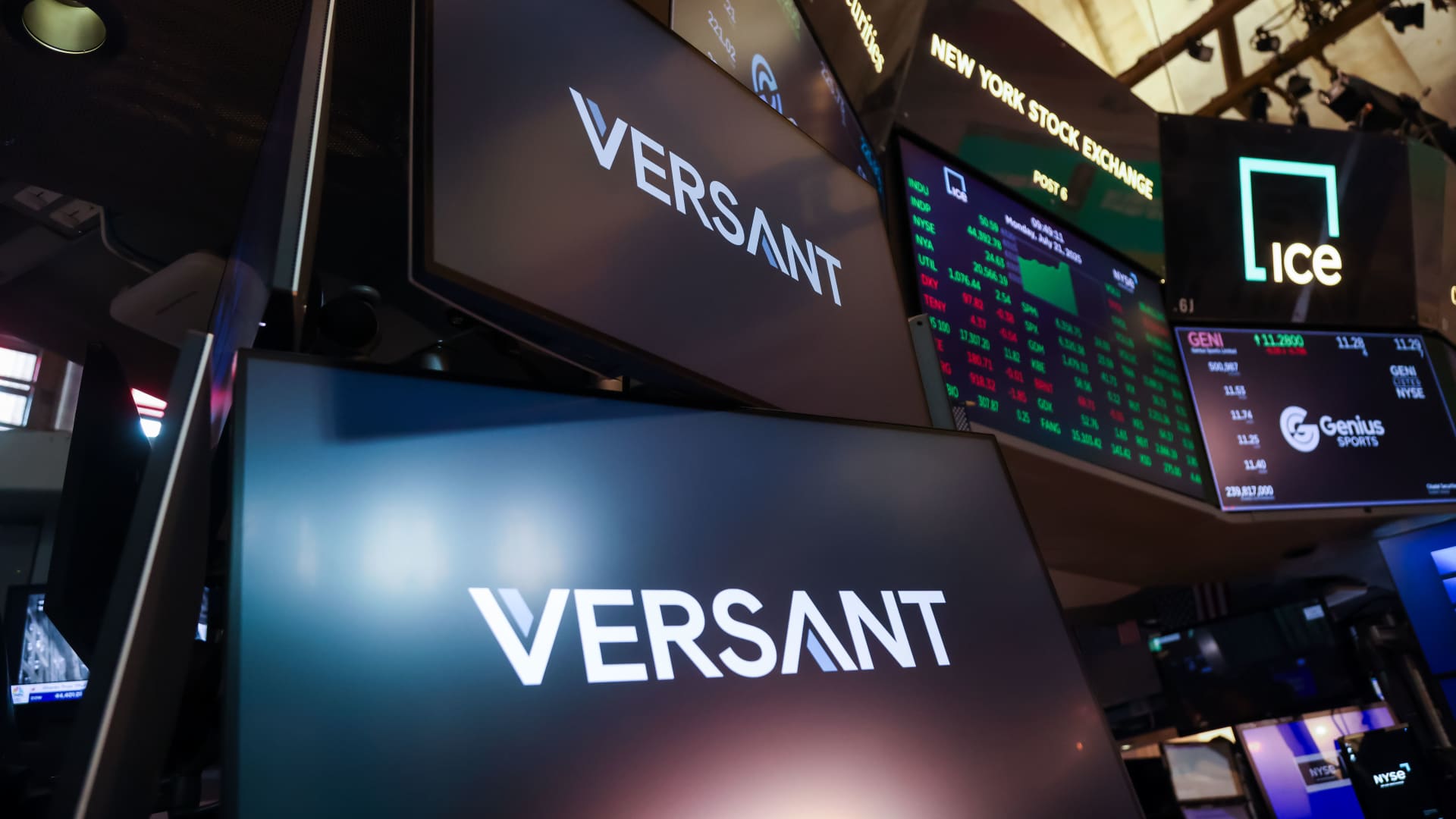 Comcast spinoff Versant (VSNT) starts trading on Nasdaq