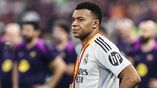 Kylian Mbappe orders Real Madrid teammates to skip guard of honour for Barcelona after Super Cup final defeat| Football News