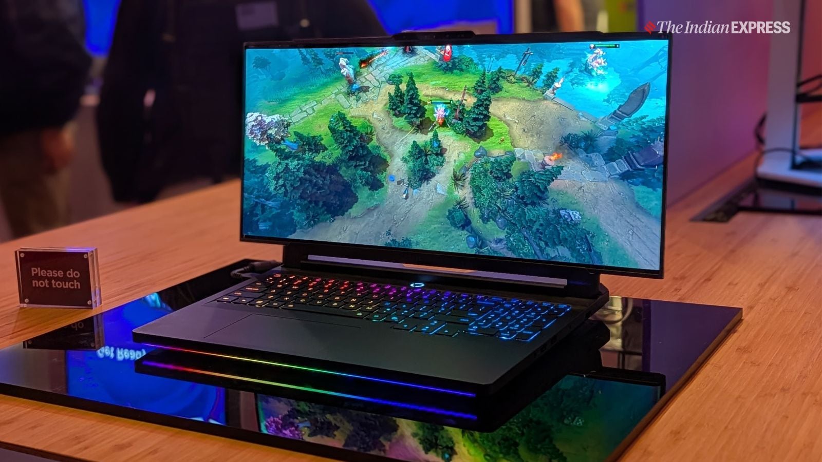 Lenovo introduces gaming laptops with rollable OLED screens | Technology News