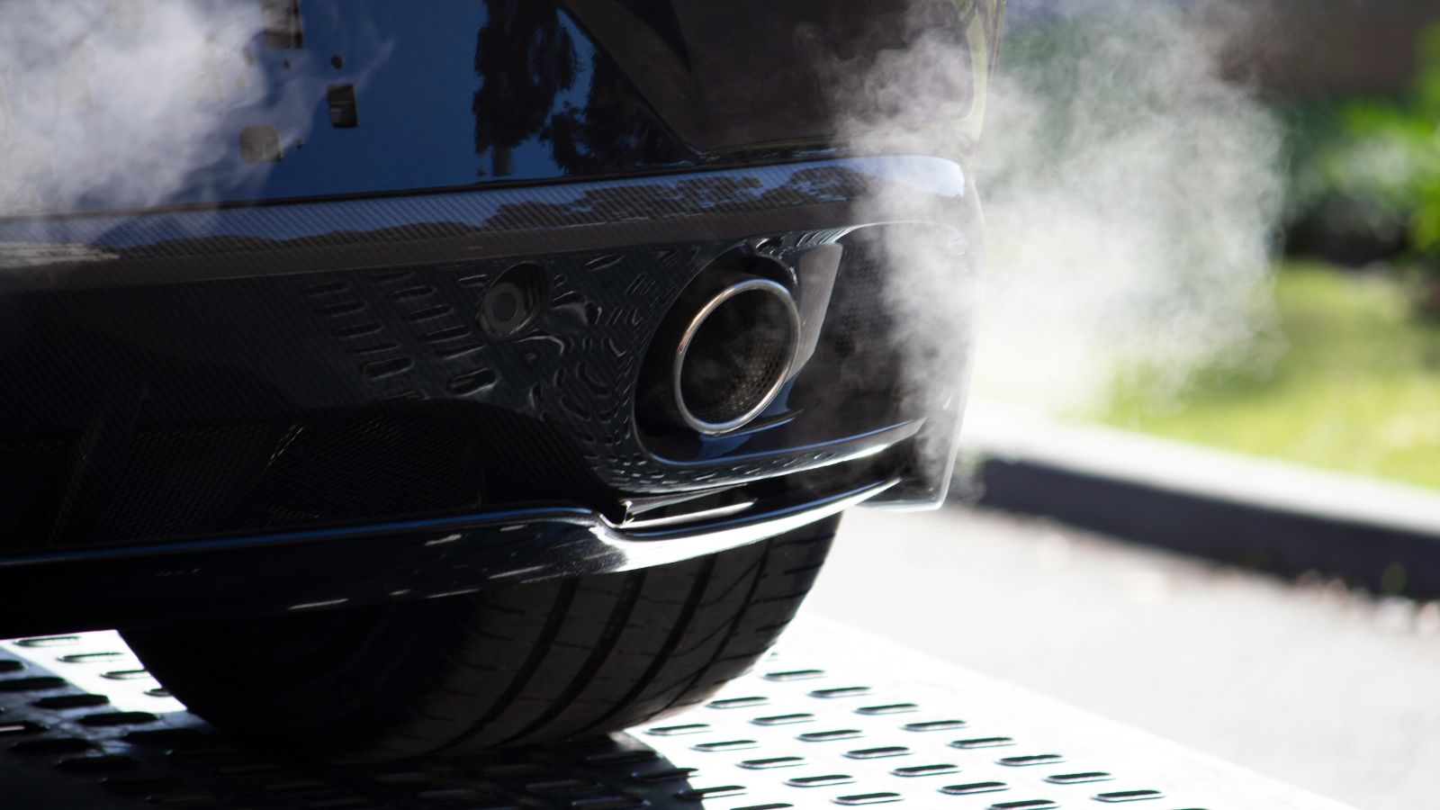 Researchers find a way to reuse exhaust CO₂ under real-world conditions | Technology News