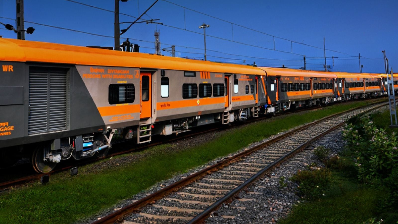 Santragachi-Anand Vihar Terminal Amrit Bharat Express train to commence inaugural run today – check timings, stoppages | India News