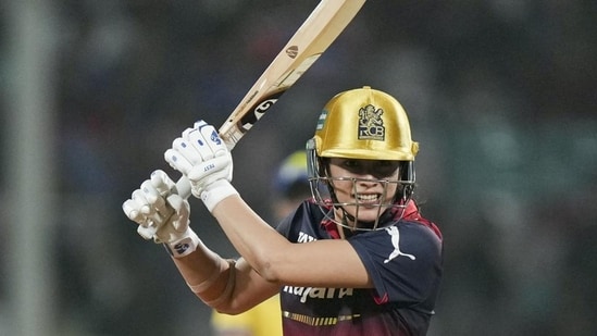 Smriti Mandhana’s RCB register fifth win on the trot to stay top of the table