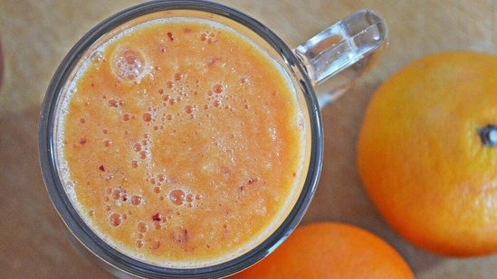 Gastroenterologist shares benefits and recipe for orange ginger shot: functional drink with orange, ginger, carrot